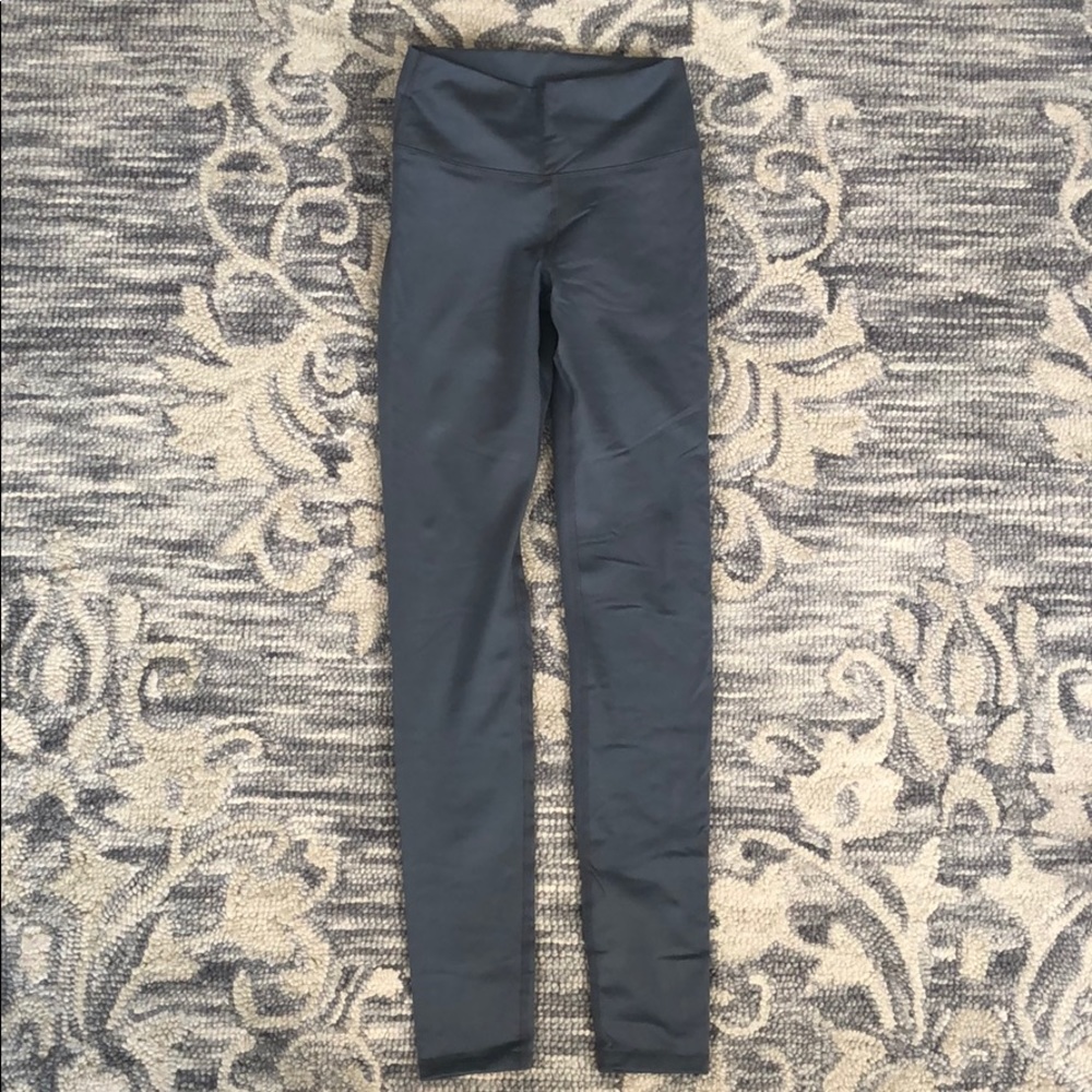 Fabletics EUC gray high waisted Leggings